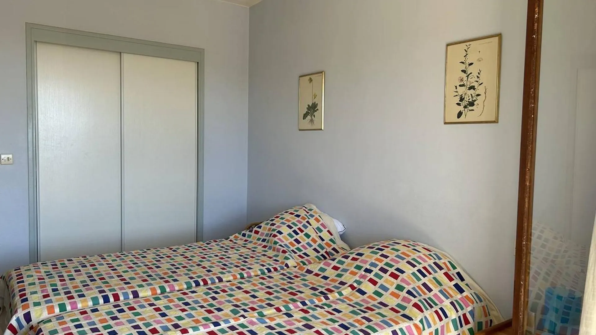 Апартаменты Appartement 2P A Bormes-Les-Mimosas Avec Acces Piscine - Fr-1-251-859